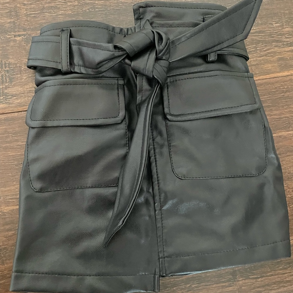 Toddler girl faux leather mini skirt